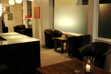 Innes Lounge