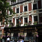 The Sherlock Holmes hotels title=