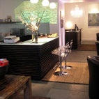 Innes Lounge