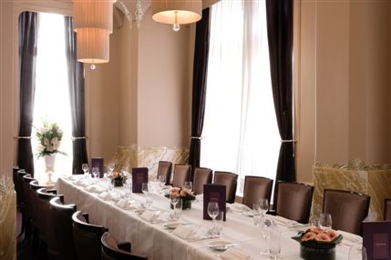 Amaryllis Room