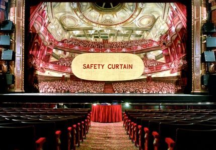 Victoria Palace Theatre