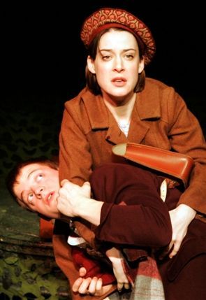 Carrie's War - Sarah Edwardson as Carrie, image by Keith Pattison