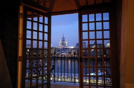 Balcony Room