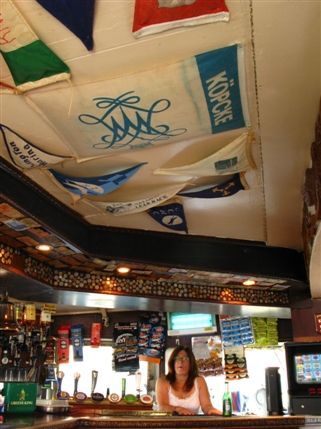 Wibbley Wobbley - The bar area