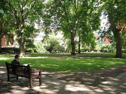 Bunhill Fields - Lunch at Bunhill Fields