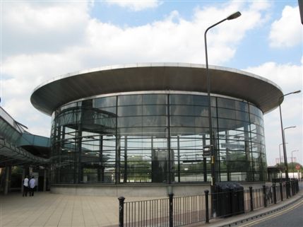 Canada Water Tube Station