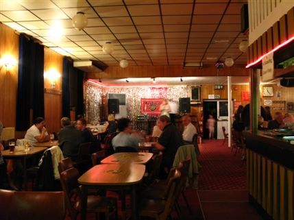 Bethnal Green Working Men's Club - Karaoke Night at the Members' Club downstairs