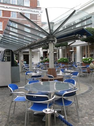 Bluebird Restaurant - Alfresco seating