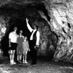 Chislehurst Caves hotels title=