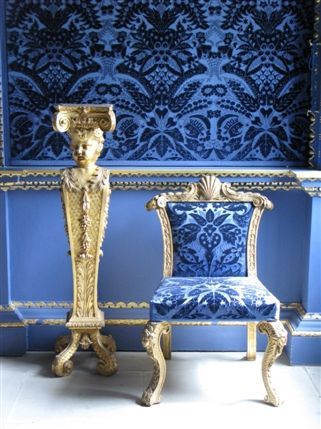Chiswick House - Furniture in the Blue Velvet Room