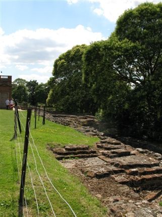 Eltham Palace - Palace remains Eltham Palace - Palace remains