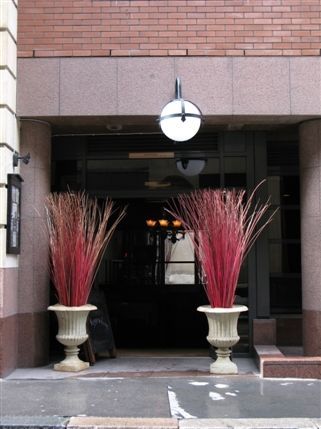 Volupte Lounge - The entrance to Volupte