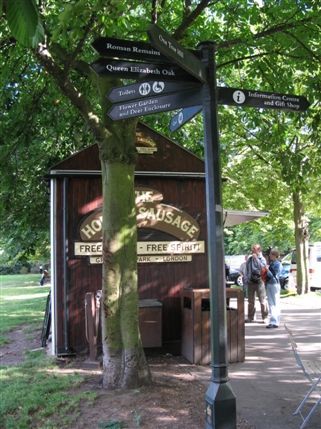 Greenwich Park - Signs pointing to the Roman Remains and Deer Enclosure