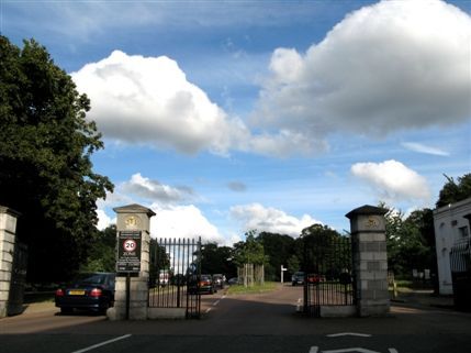 Richmond Park - Richmond Gate