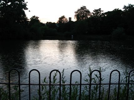 Clissold Park