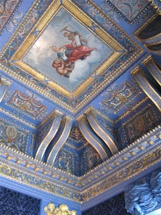 Chiswick House - Ceiling of the Blue Velvet Room - painted in imitation of mosaic Chiswick House - Ceiling of the Blue Velvet Room - painted in imitation of mosaic