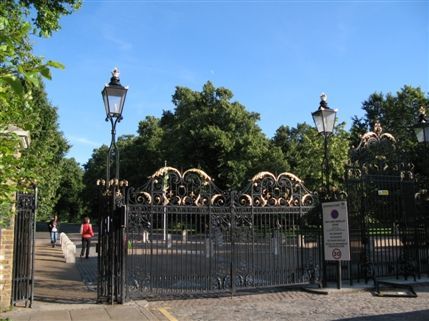 Greenwich Park - Gates to Greenwich Park