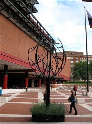 British Library - One of the few tree artwork outside the main entrance
