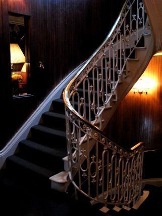 Kettner's - The main stairwell