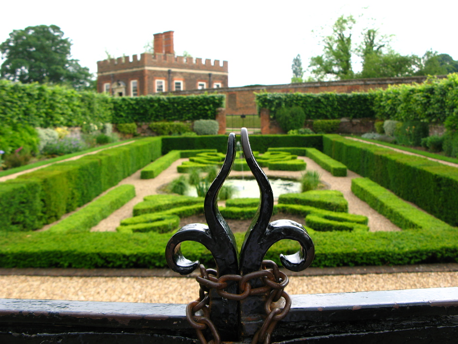 Hampton Court Palace - The Pond Gardens
