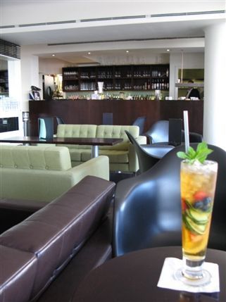 5th View Champagne and Seafood Bar - The Bar