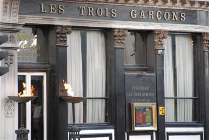 Les Trois Garcons