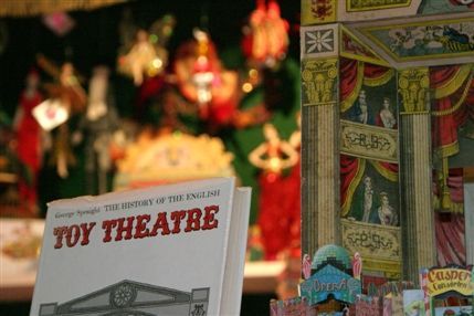 Benjamin Pollock's Toyshop