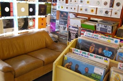 Vinyl Junkies