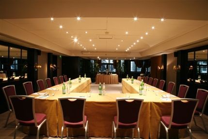 Kensington Meeting Room