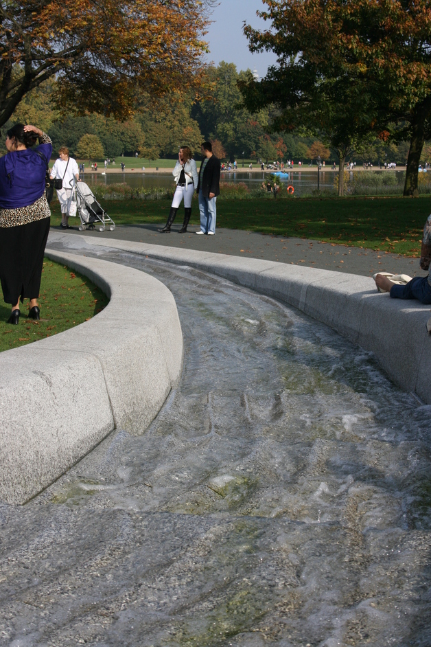Diana, Princess of Wales Memorial Fountain