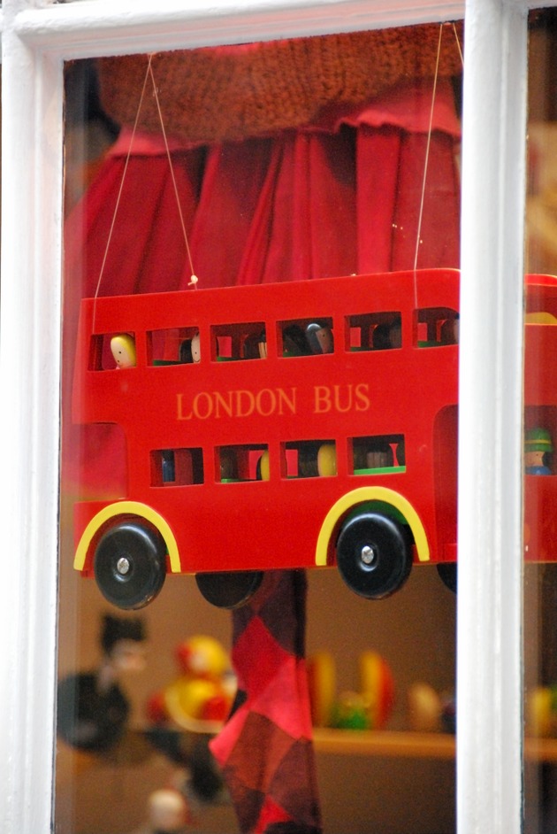 Petit Chou Image from LondonTown.com Petit Chou
