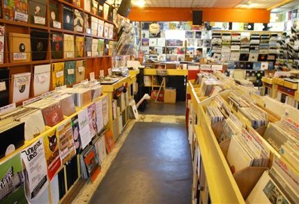 Vinyl Junkies