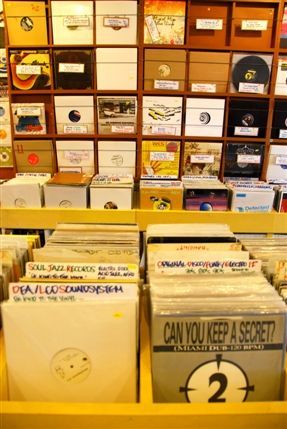 Vinyl Junkies