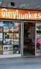 Vinyl Junkies photo