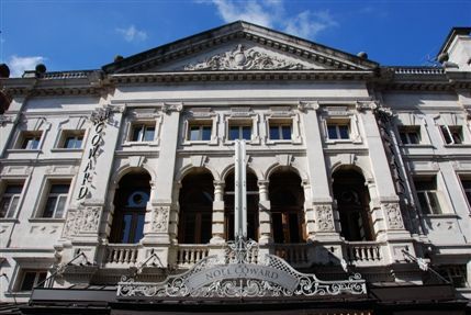 Noel Coward Theatre