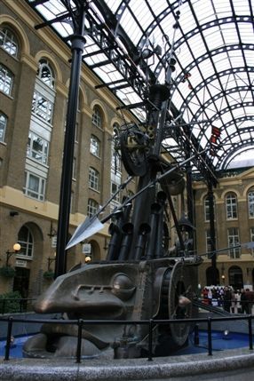 Hay's Galleria