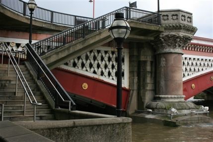 Blackfriars Bridge