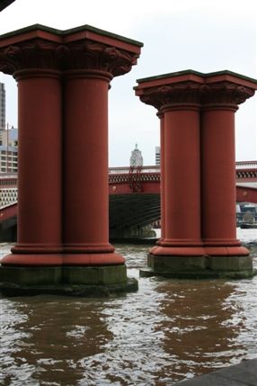 Blackfriars Bridge