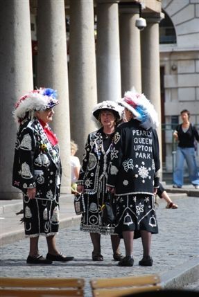 Covent Garden - Pearly Queens In Covent Garden