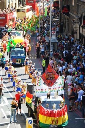 Carnaval del Pueblo - by Luis Posada
