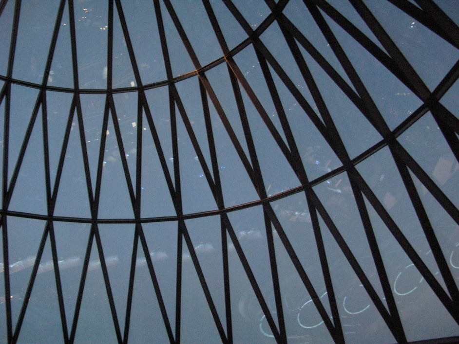 The Swiss Re Tower (aka 'The Gherkin' or '30 St Mary Axe ')