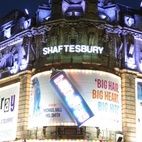 Shaftesbury Theatre hotels title=