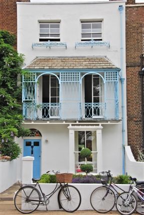 Abbotsmede Close