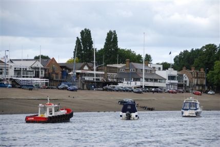 Camborne Road - Putney Embankment