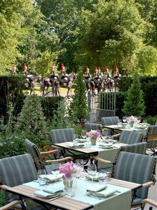 The Park Terrace (Mandarin Oriental Hotel)