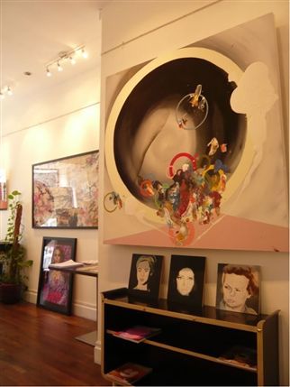 Salon Contemporary