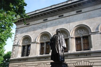 Portrait Cafe - National Portrait Gallery Exterior