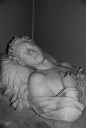 Langley Street - Bust In St Dunstan's In The West Langley Street - Bust In St Dunstan's In The West