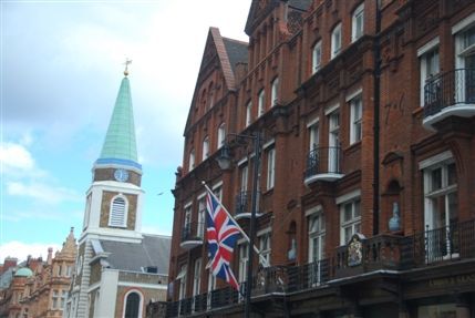 Wilton Place - Grosvenor Chapel On Mount Street