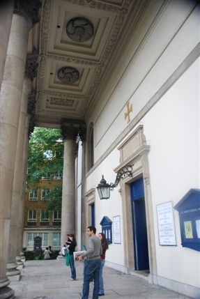 St Marylebone Parish Church - Marylebone Church Portico